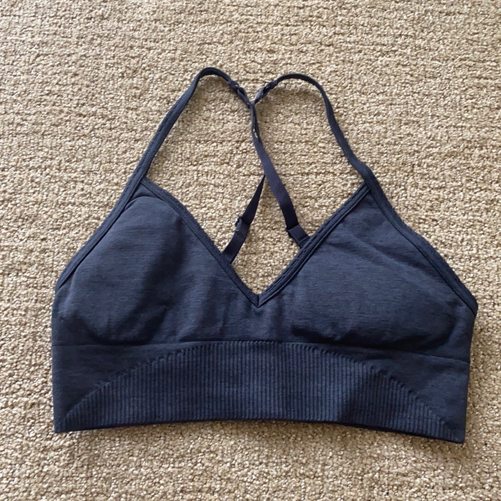 Lululemon bra